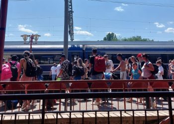 Capacitatea de transport a Trenurilor Soarelui, suplimentată cu 3.000 de locuri pe zi