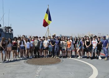 Elevii prahoveni au participat, pe litoral, la programul „Cadet în Forțele Navale”