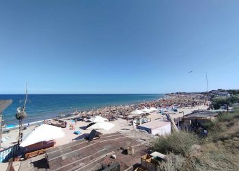 Obiectul care te ajută să faci economii de sute de lei. E o modă la mare