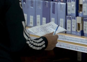 Soluția de final de lună. Cum se descurcă românii, după ce termină salariul