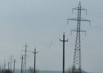Resursele de energie primară şi de energie electrică au scăzut în primul semestru; consumul de electricitate a crescut cu 0,8%