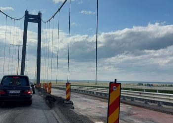 Din reparație în reparație! Problemele celui mai mare pod suspendat din România par să nu se mai termine (FOTO/VIDEO)
