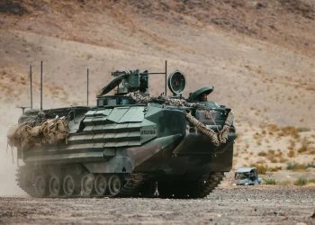 MApN vrea să cumpere 44 de vehicule amfibii de asalt 