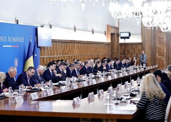 Ședința de guvern, amânată cu câteva ore, din cauza unor avize