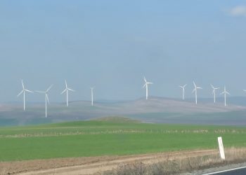Strategia Energetică a României 2025-2035 propune o ţintă scăzută de energie regenerabilă până în 2030