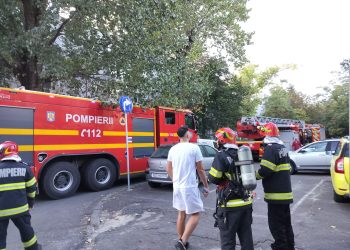 Pompierii au intervenit la un apartament din Constanța