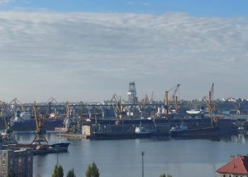 Toate porturile din  județul Constanța, închise