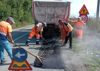 Continuă lucrările pe numeroase drumuri din județul Constanța
