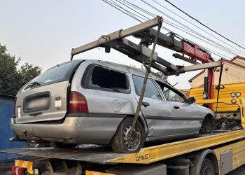 20 de vehicule abandonate din Constanța au fost ridicate