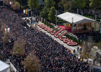Ultima zi de pelerinaj la Sfânta Parascheva (FOTO)