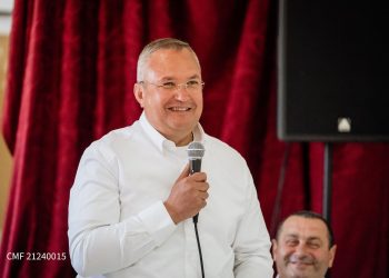 Nicolae Ciucă, între auto-sabotaj în direct și ironie. “Onoare și respect”, calități pe care le are Ciolacu și el NU 