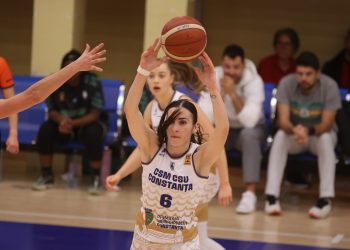 Antrenament cu public pentru CSM CSU Constanța