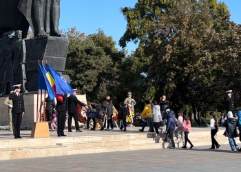 Este ziua ARMATEI ROMÂNE. La mulți ani, militari! (GALERIE FOTO)
