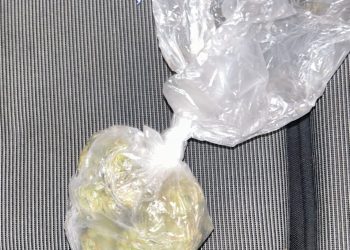 Șofer depistat de polițiști cu droguri în autoturism