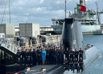 Instruire în comun cu partenerii din Portugalia în domeniul submarinelor