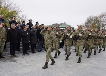 Forțele Navale Române au participat la Ziua Veteranilor din Teatrele de Operații