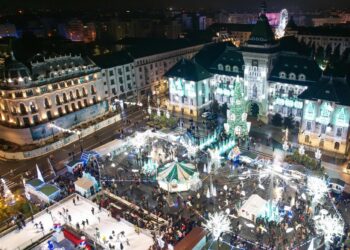 Târgurile de Crăciun din Craiova și Sibiu își deschid astăzi porțile