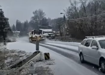 A nins serios în centrul țării. Peste 40 de utilaje de deszăpezire, în misiune