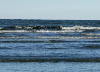 Pericol de tsunami în Marea Neagră