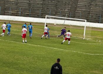 Gloria Băneasa a câștigat derbiul județean