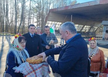 Primarul din Negru Vodă a sărbătorit intrarea în Schengen la punctul de frontieră Kardam, alături de doi primarii din Bulgaria