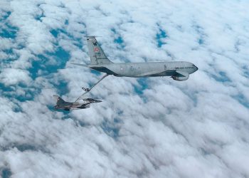 Zboruri de antrenament la înălțimi mici, pe întreg teritoriul României 