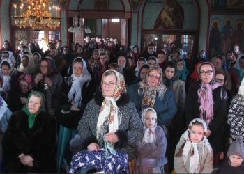 Crăciunul pe stil vechi, sărbătorit cu bucurie de rușii lipoveni și sârbii din România