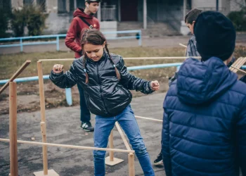 Joaca în aer liber. Distracție și beneficii 