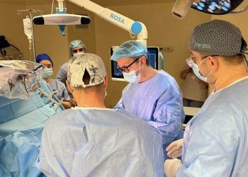 Intervenția cu numărul 100, cu robotul Rosa, la Spitalul Județean Constanța 