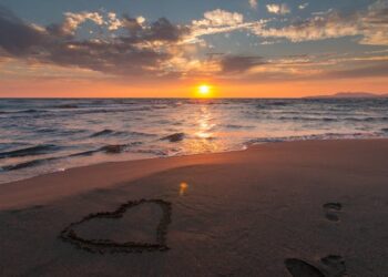 Valentine’s Day: sărbătoare a iubirii sau ziua kitsch-ului suprem?