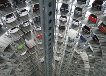 Industria auto românească performează! România a exportat autoturisme noi de 12 miliarde de euro, în 2024