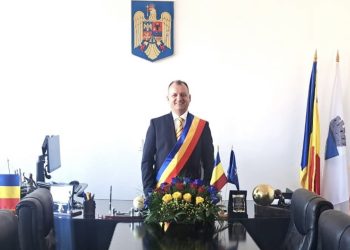 Made în România: Primar în vizorul ANI, după ce… s-a premiat singur
