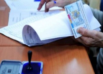 Ultima zi de înscriere a alegătorilor din diaspora pentru a vota prin corespondenţă