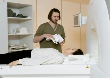 Ziua Mondială a Rinichiului: Boala Cronică de Rinichi, o afecţiune cu impact în viaţa unui român din 10