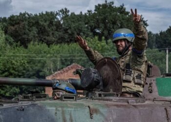 Schimbare la vârful armatei Ucrainei. Pierderea frontului din Kursk a dus demiterea comandantului operațional