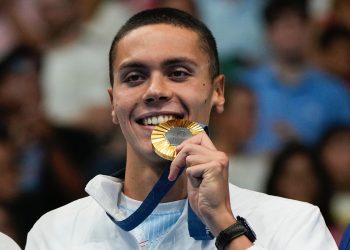 David Popovici a fost desemnat sportivul anului 2024 în România