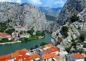 Noi recorduri pentru rezervările turistice online, în 2024. Vezi cele mai populare regiuni